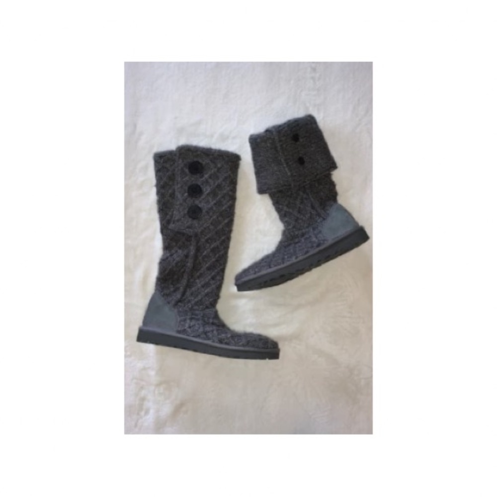 UGG Classic Argyle Knit Sweater Boot size
